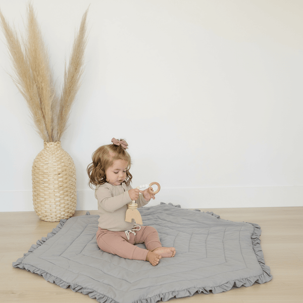 Ultra-Soft Gray Playmat - Safe & Stylish Hexagonal Play Mat for Infants and Toddlers